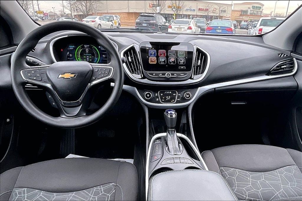 2018 Chevrolet Volt LT