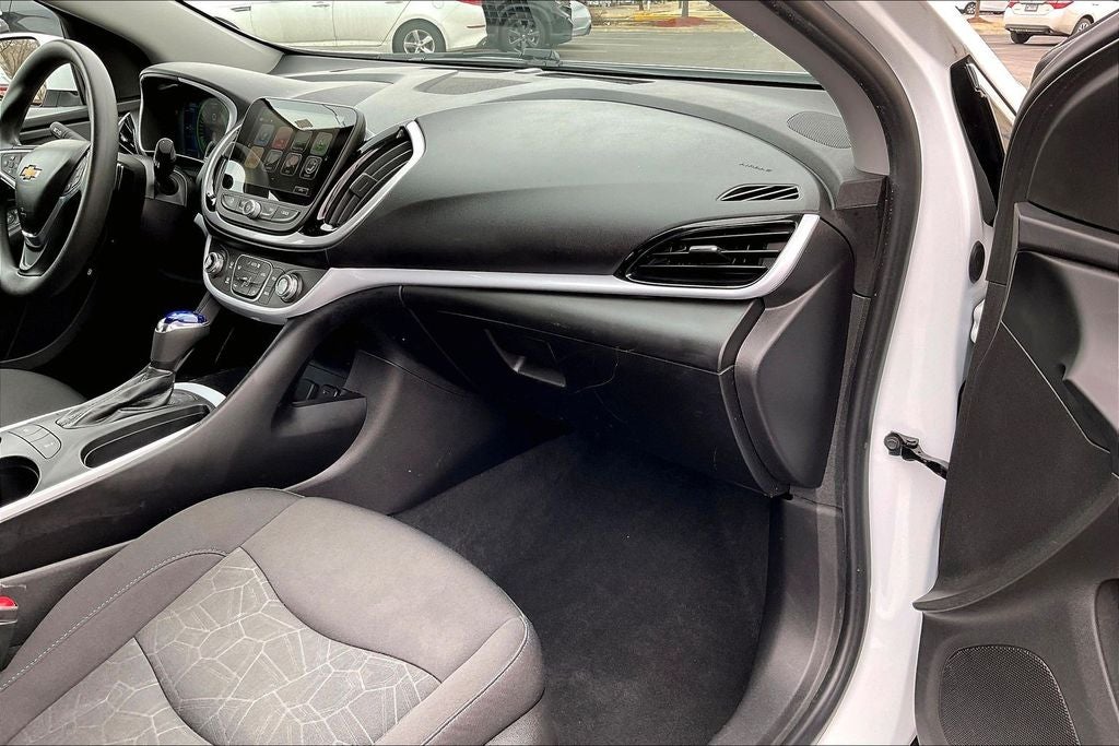 2018 Chevrolet Volt LT