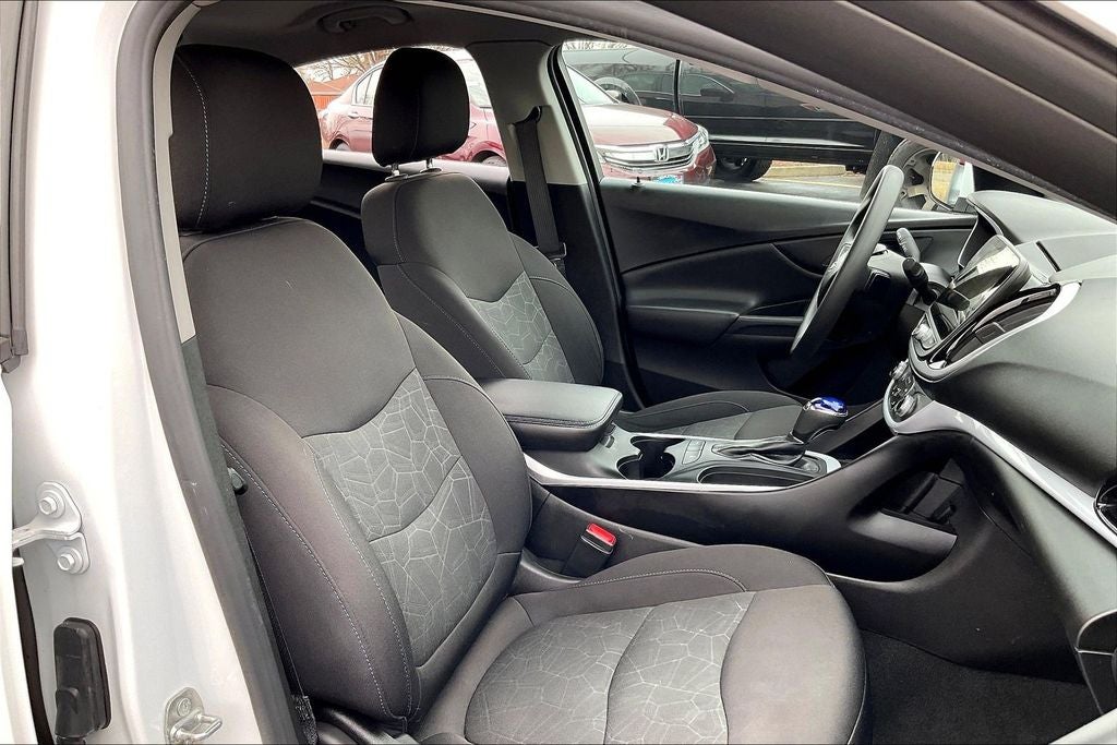 2018 Chevrolet Volt LT