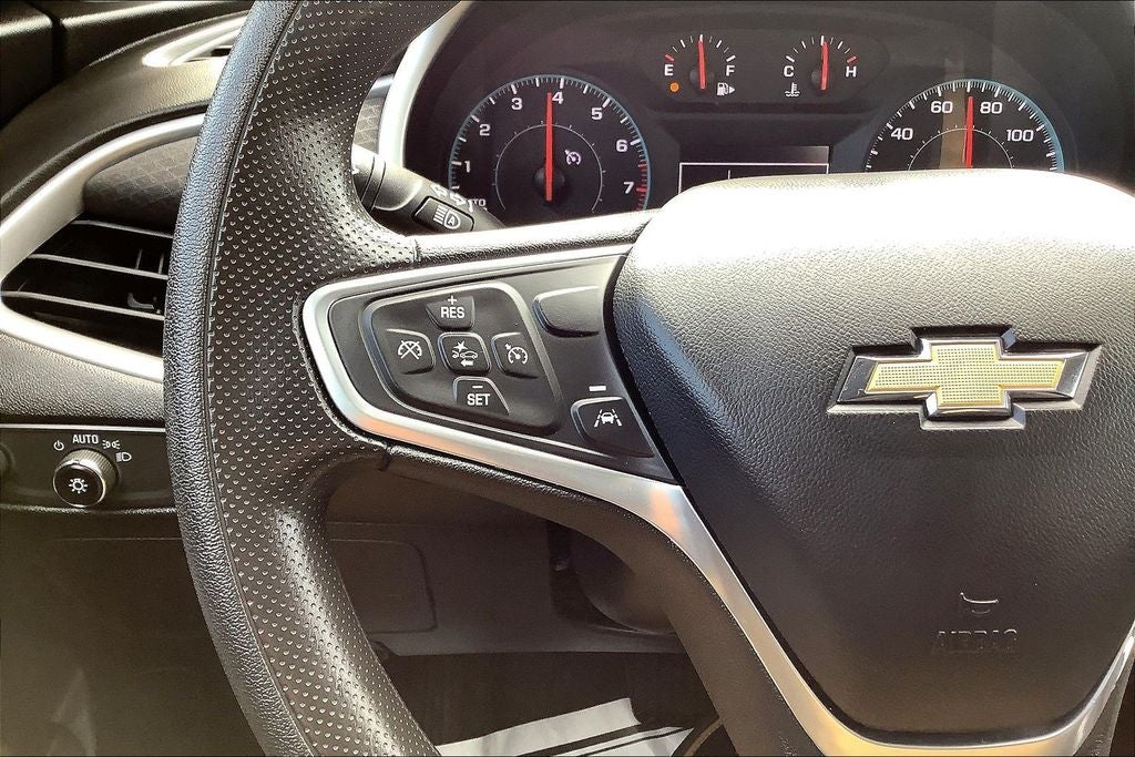 2022 Chevrolet Malibu LS 1LS
