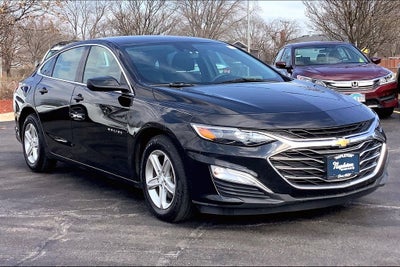 2022 Chevrolet Malibu LS 1LS