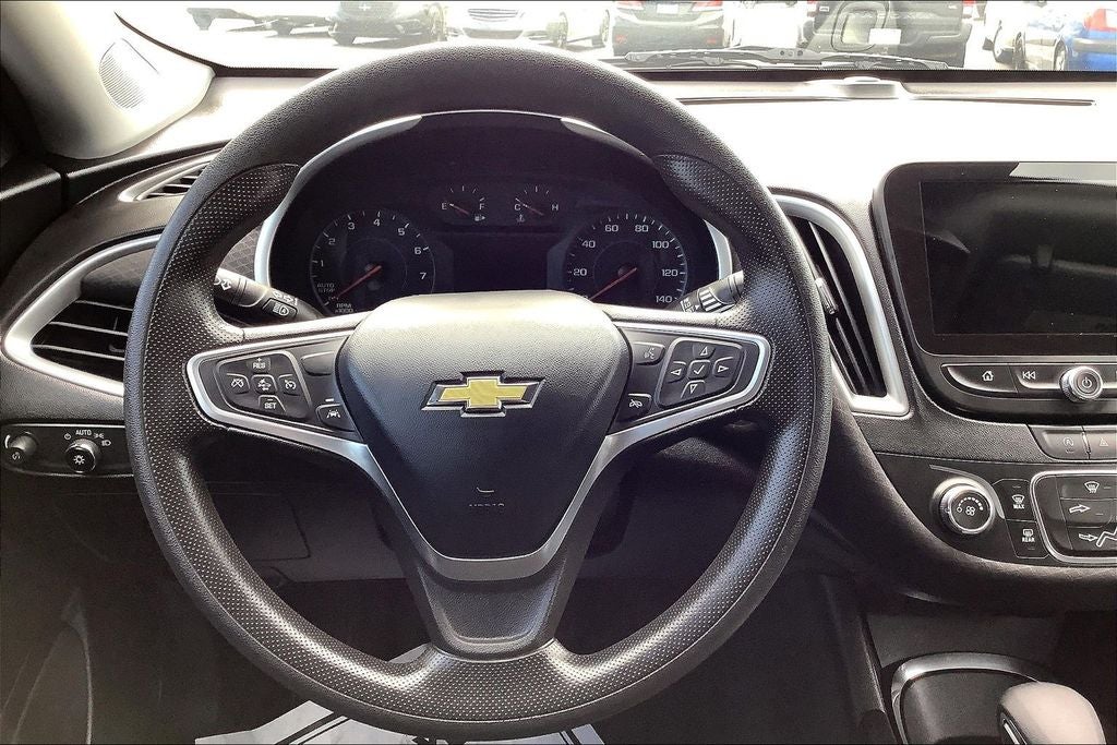 2022 Chevrolet Malibu LS 1LS