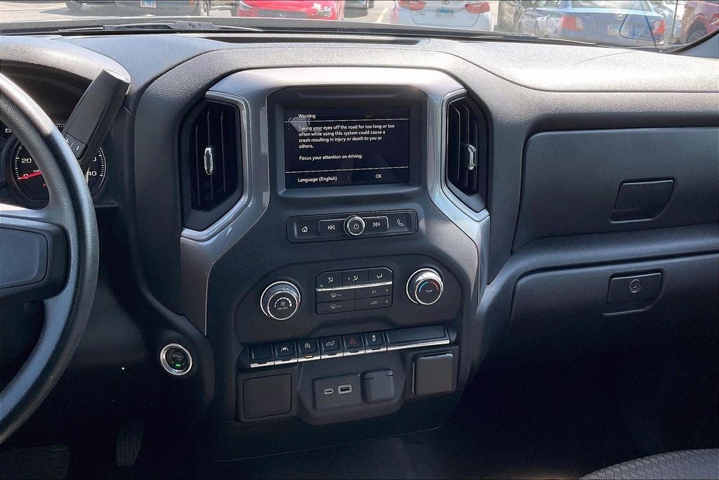 2022 Chevrolet Silverado 1500 Custom