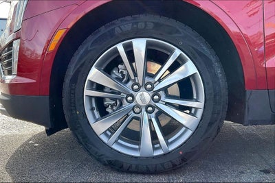 2022 Cadillac XT5 Premium Luxury