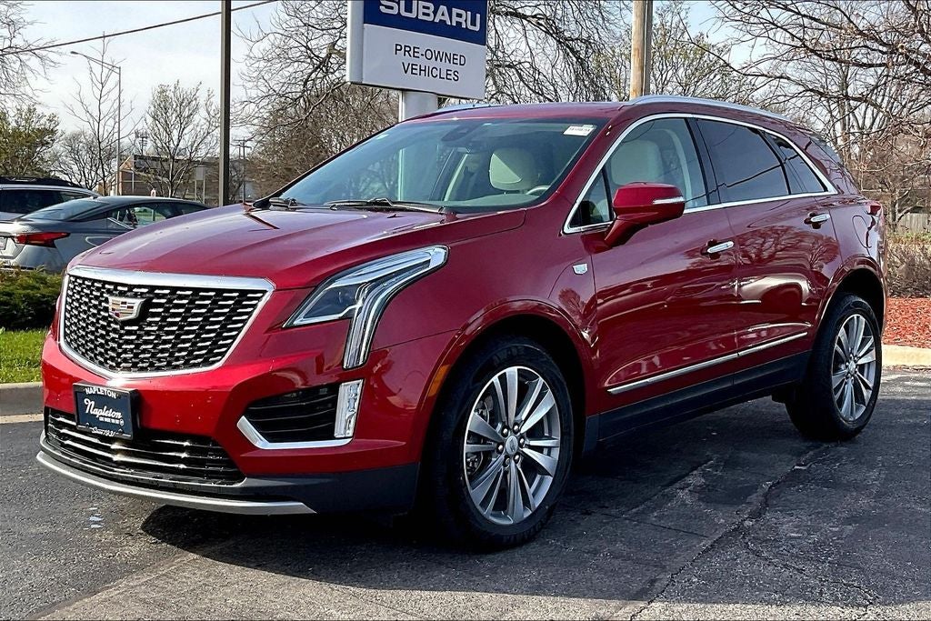 2022 Cadillac XT5 Premium Luxury