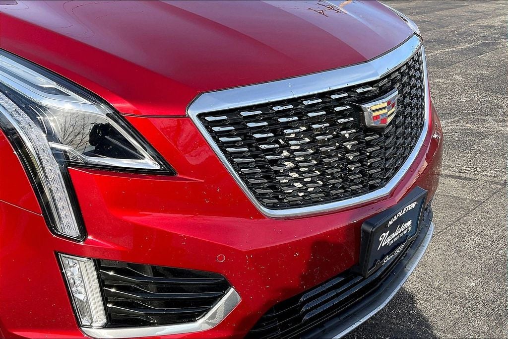 2022 Cadillac XT5 Premium Luxury