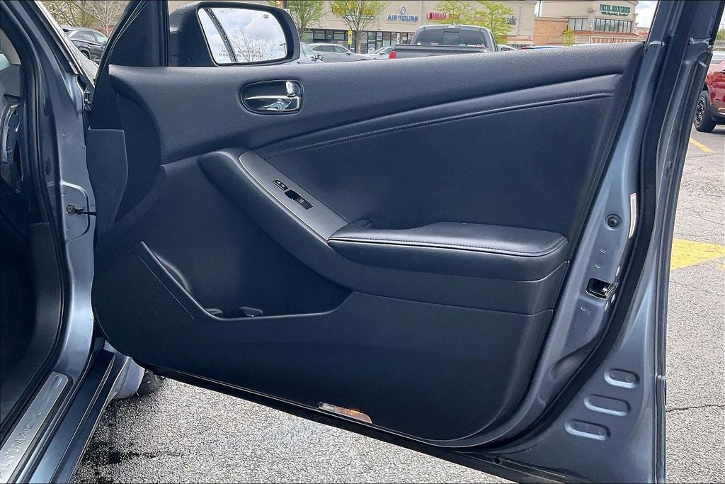 2011 Nissan Altima 3.5 SR