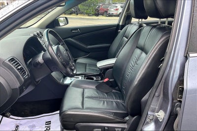2011 Nissan Altima 3.5 SR