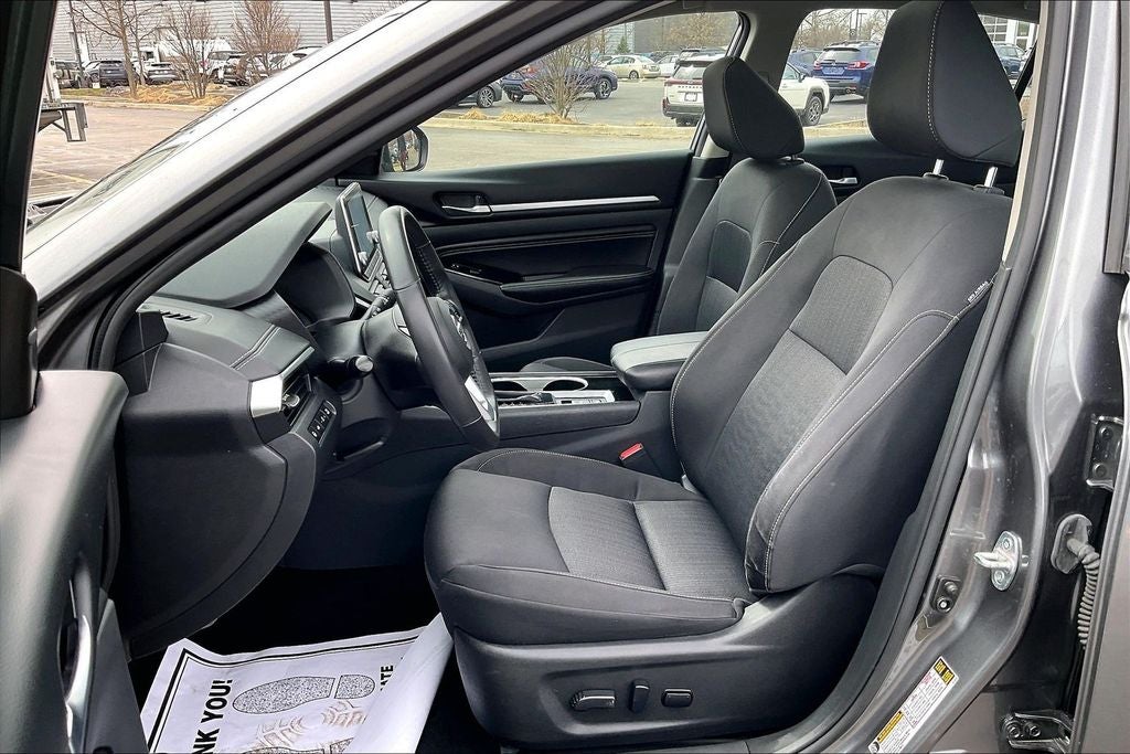 2022 Nissan Altima 2.5 SV