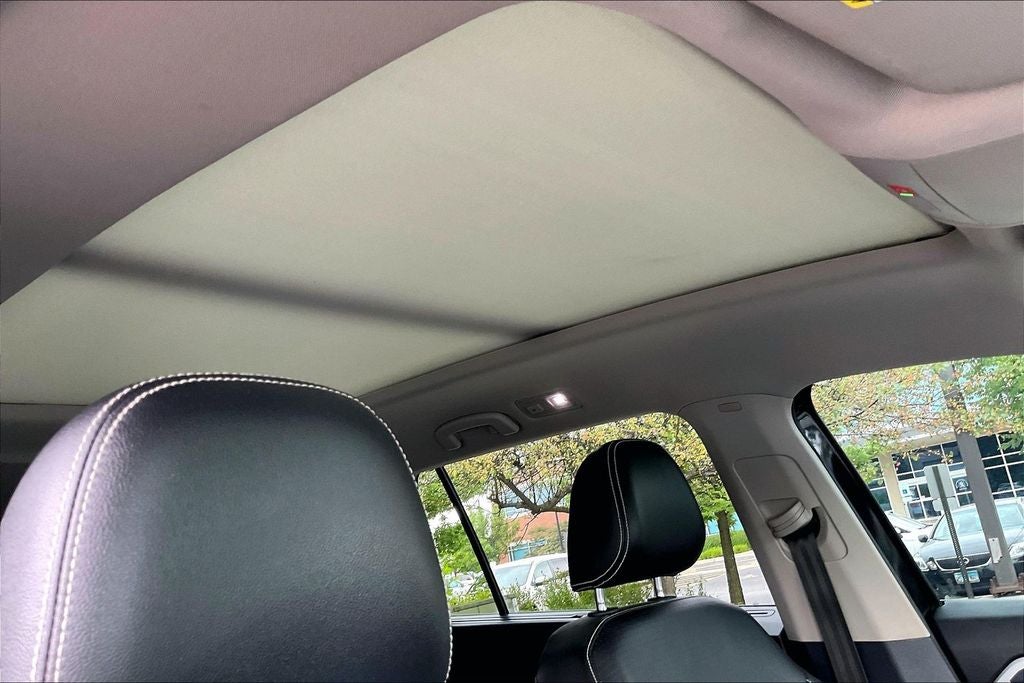 2023 Volkswagen Atlas 3.6L V6 SEL R-Line