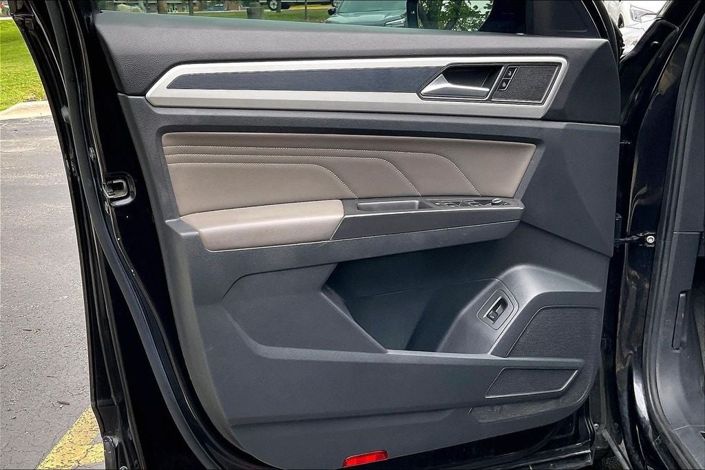 2023 Volkswagen Atlas 3.6L V6 SEL R-Line