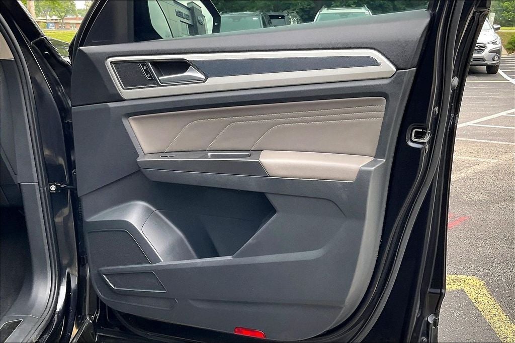 2023 Volkswagen Atlas 3.6L V6 SEL R-Line