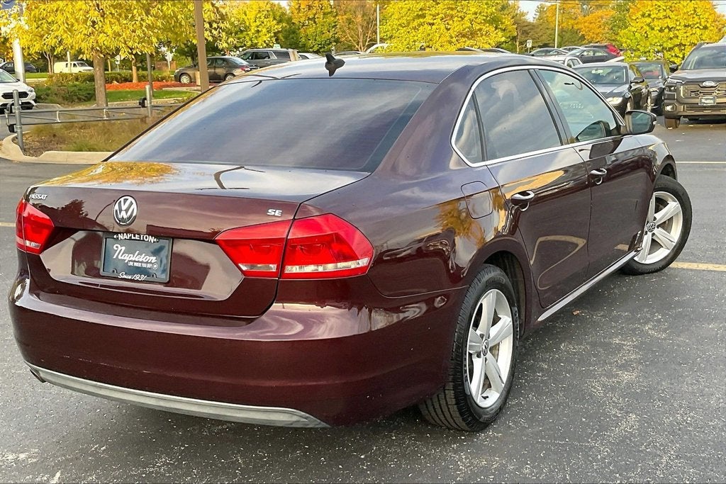 2013 Volkswagen Passat 2.5 SE w/Sunroof/Nav