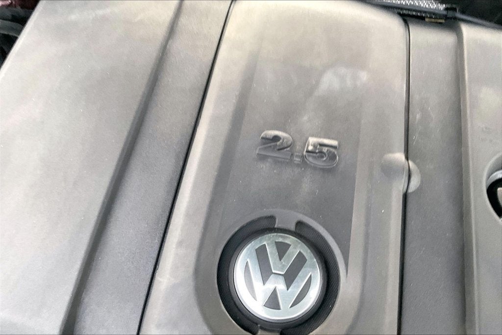 2013 Volkswagen Passat 2.5 SE w/Sunroof/Nav