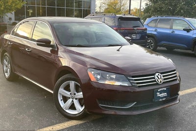 2013 Volkswagen Passat 2.5 SE w/Sunroof/Nav