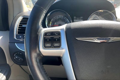 2011 Chrysler Town & Country Limited