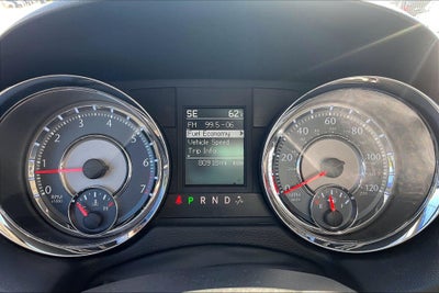 2011 Chrysler Town & Country Limited