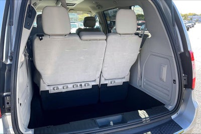 2011 Chrysler Town & Country Limited