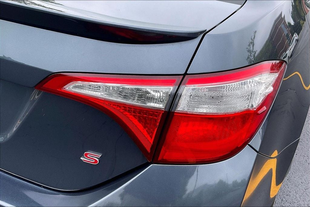 2015 Toyota Corolla S Plus