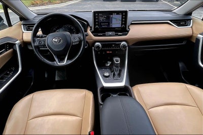 2019 Toyota RAV4 Hybrid Limited