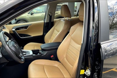 2019 Toyota RAV4 Hybrid Limited