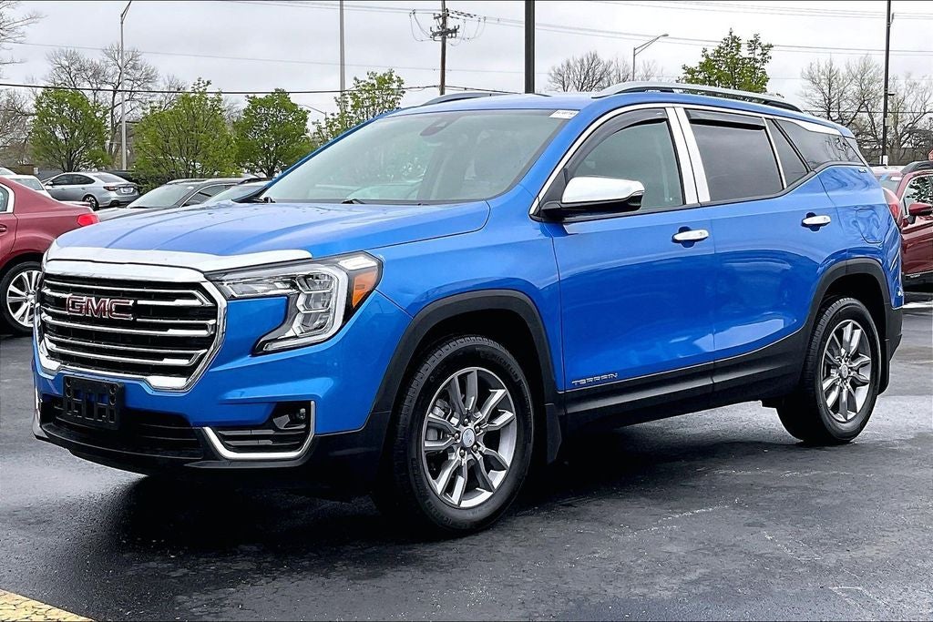 2024 GMC Terrain SLT