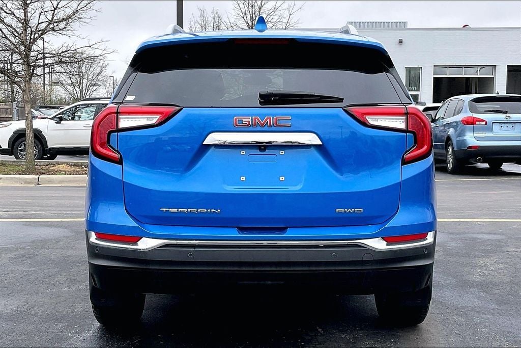 2024 GMC Terrain SLT