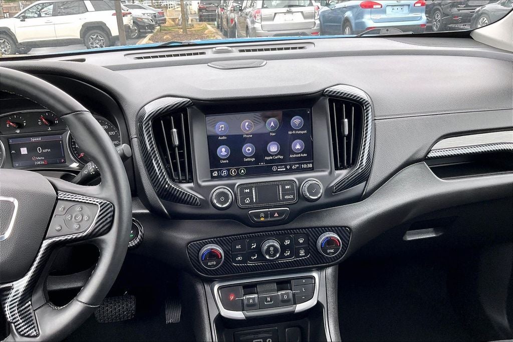 2024 GMC Terrain SLT
