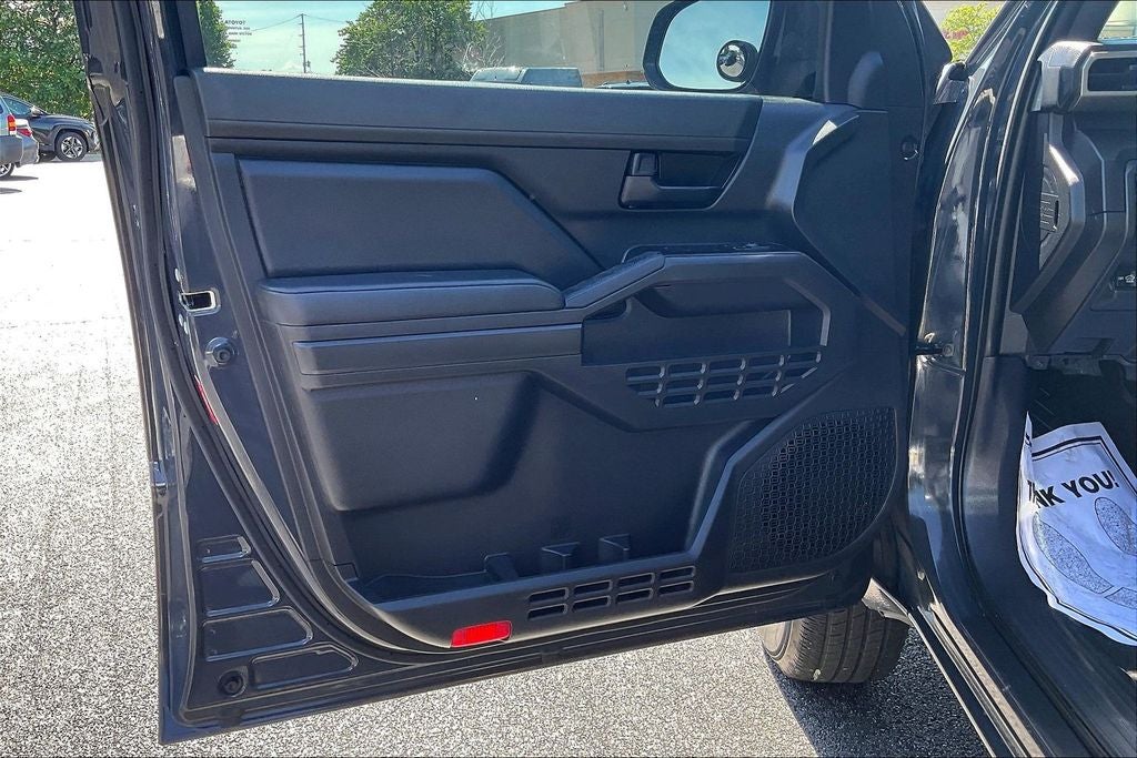 2025 Toyota Tacoma SR