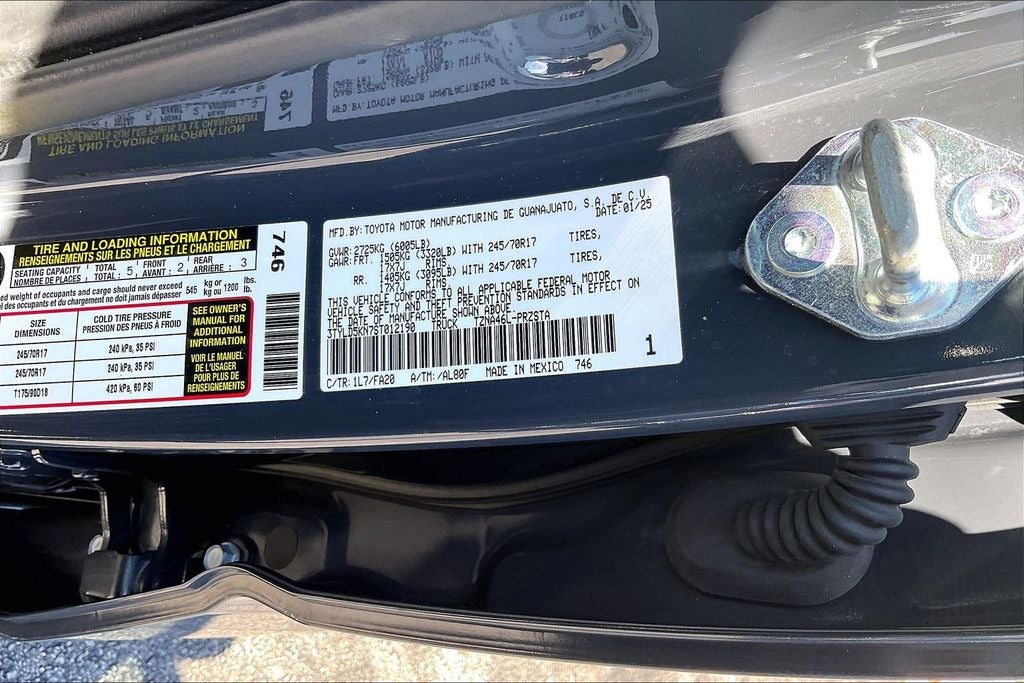 2025 Toyota Tacoma SR