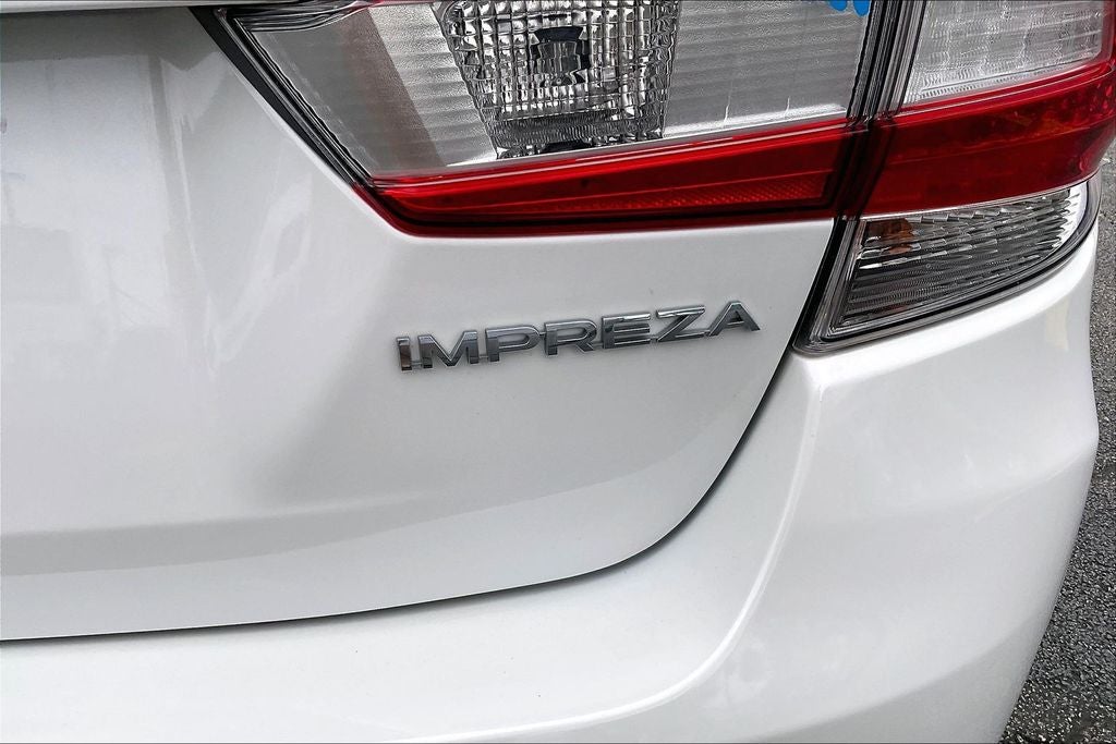 2022 Subaru Impreza Base