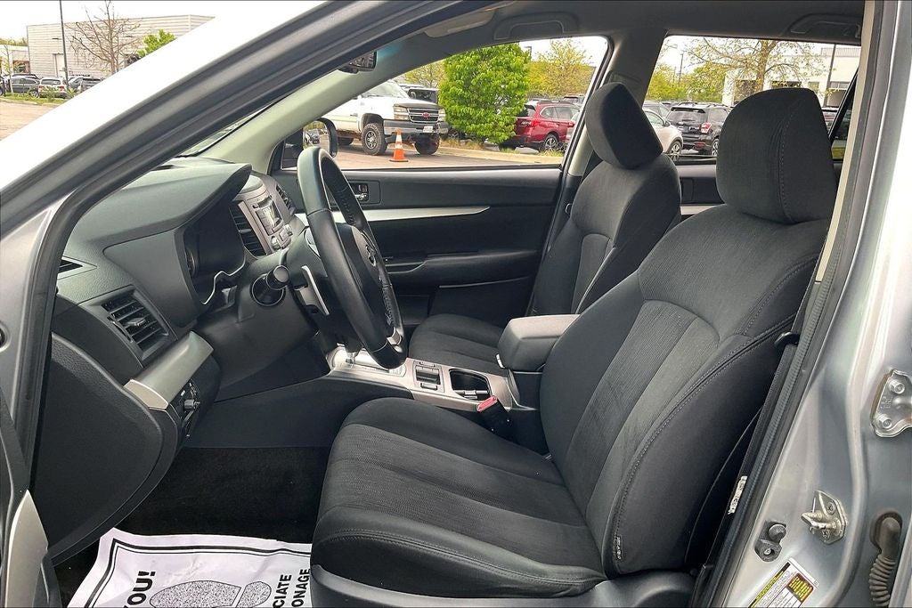 2013 Subaru Outback 2.5i Premium