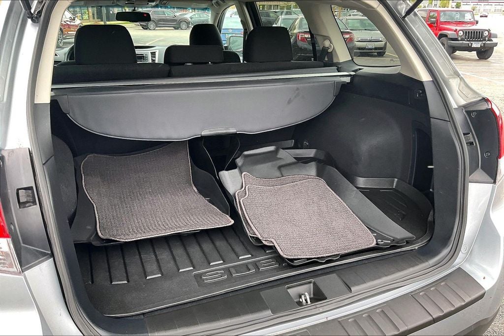 2013 Subaru Outback 2.5i Premium