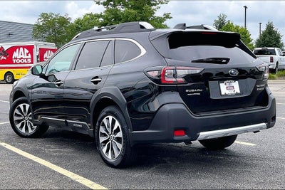 2023 Subaru Outback Touring XT