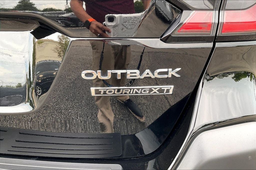 2023 Subaru Outback Touring XT