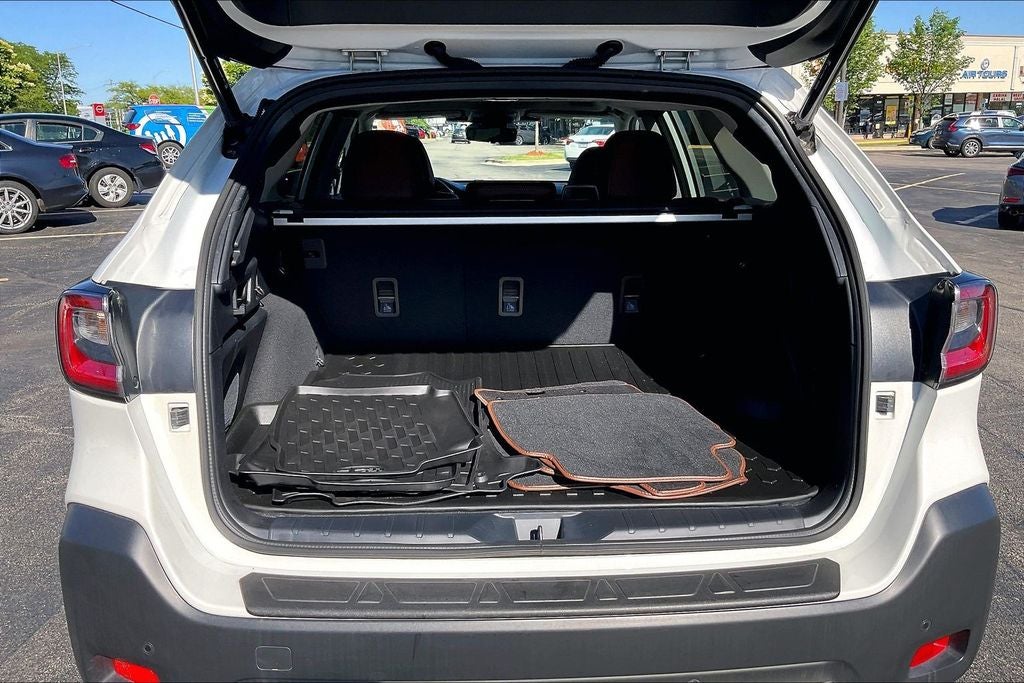 2025 Subaru Outback Touring XT