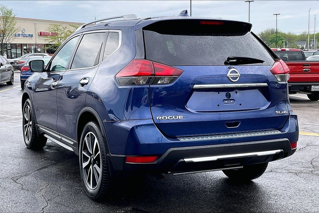 2017 Nissan Rogue SL