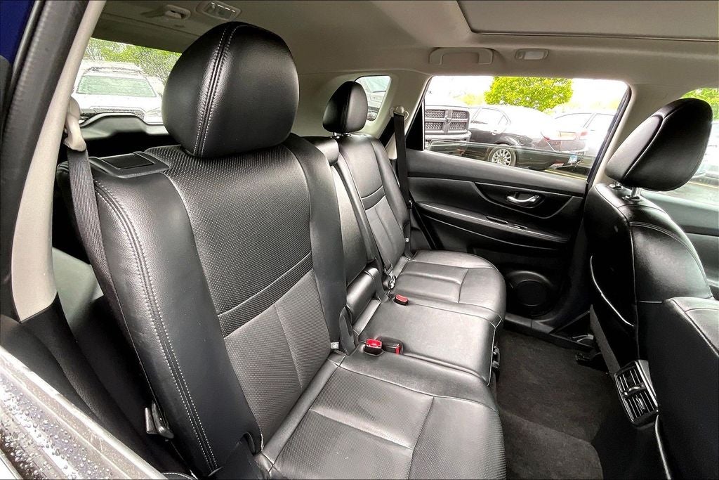 2017 Nissan Rogue SL
