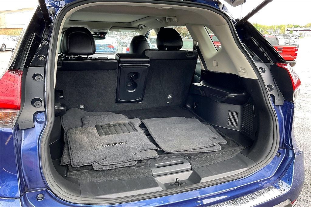2017 Nissan Rogue SL