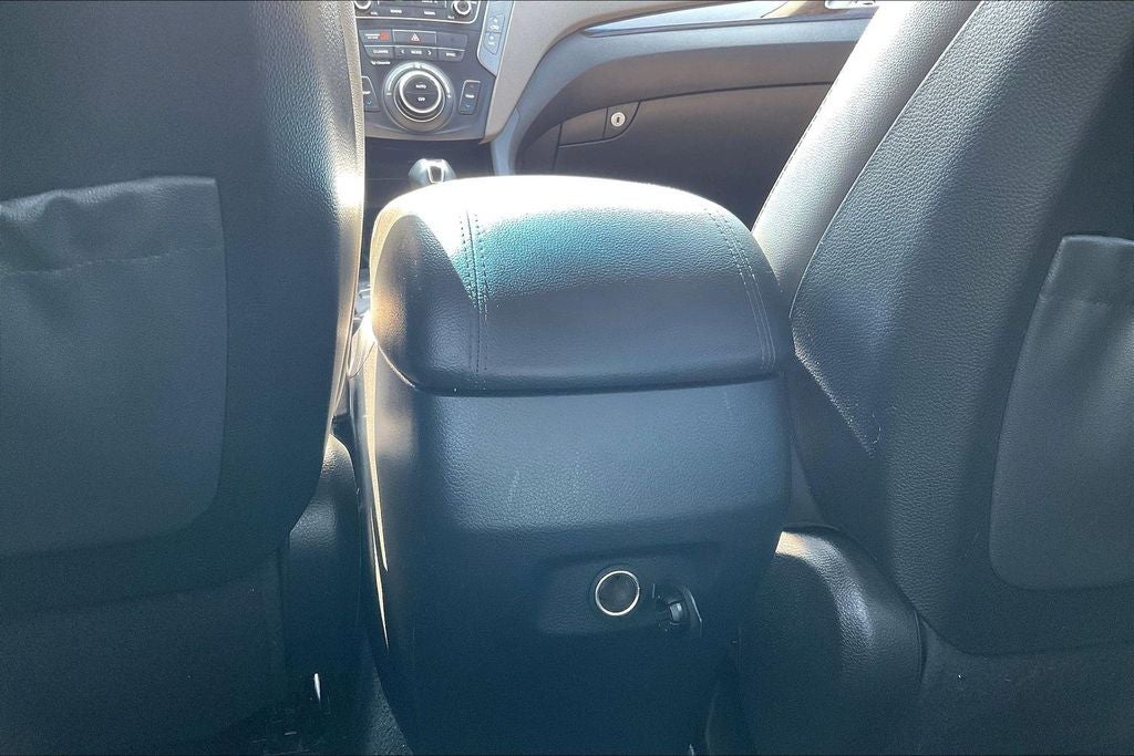 2017 Hyundai Santa Fe Sport 2.4 Base