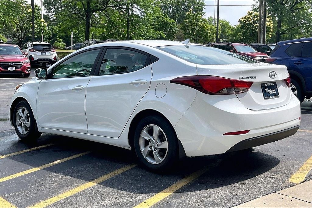2015 Hyundai Elantra SE