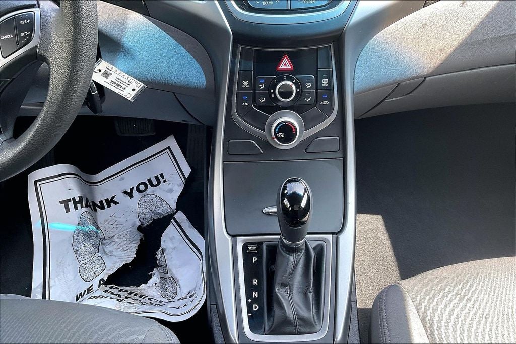 2015 Hyundai Elantra SE