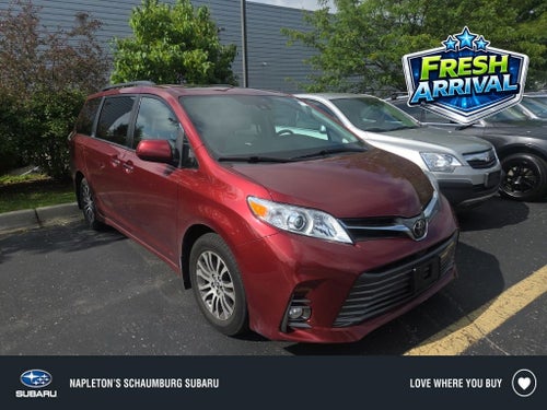 2020 Toyota Sienna XLE 8 Passenger