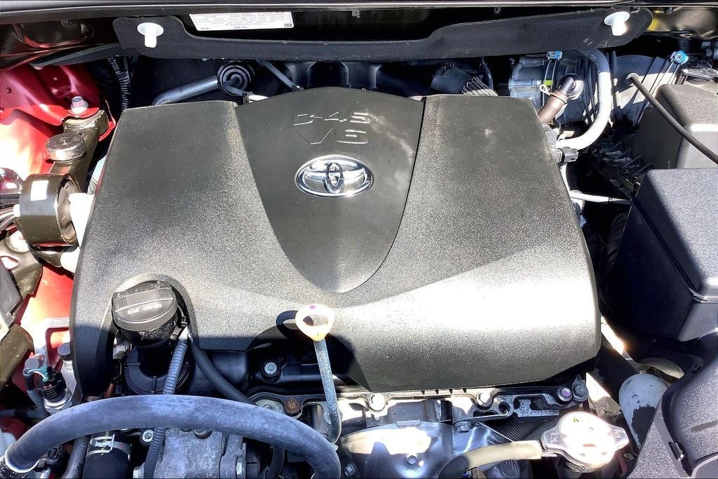 2020 Toyota Sienna XLE 8 Passenger