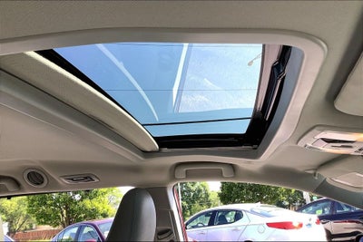 2020 Toyota Sienna XLE 8 Passenger