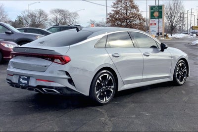 2022 Kia K5 GT-Line