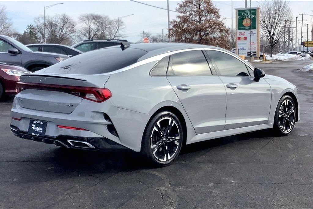 2022 Kia K5 GT-Line