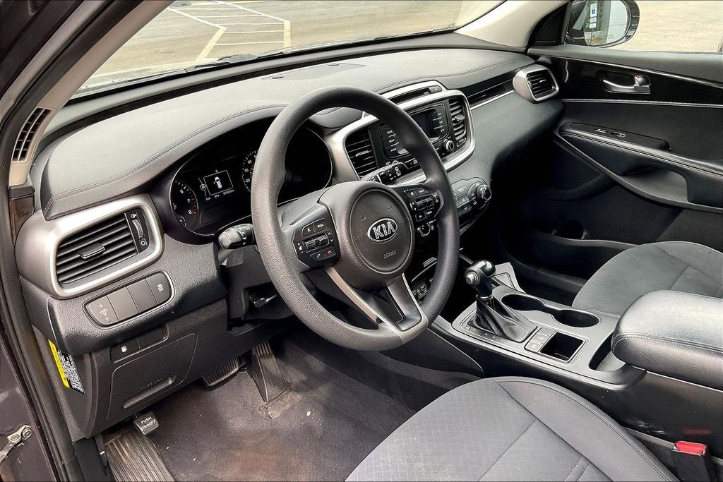 2017 Kia Sorento LX