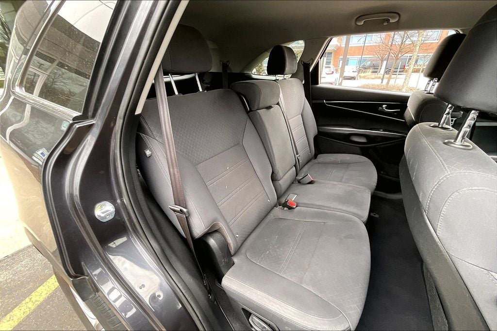 2017 Kia Sorento LX