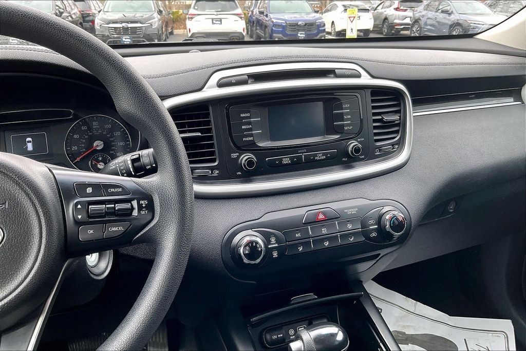 2017 Kia Sorento LX